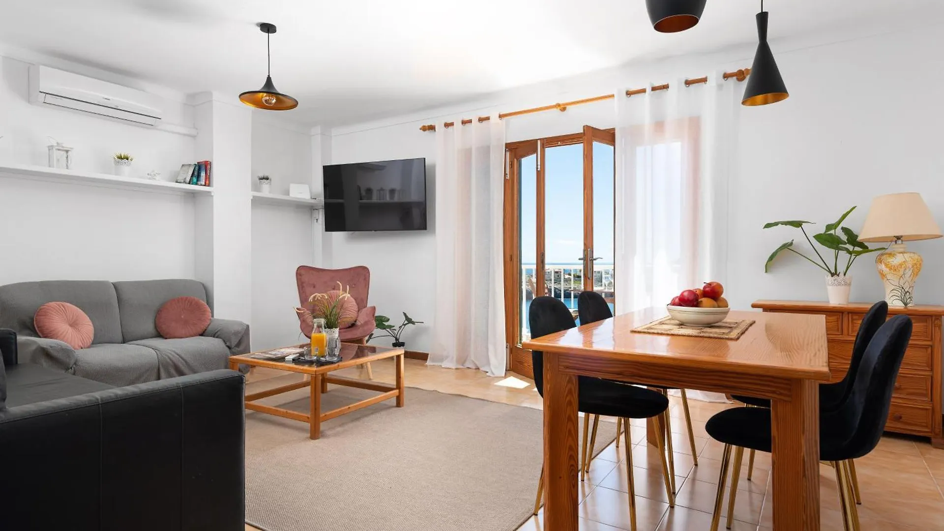 Vacaciones En Harmonia, Mar Y Playa En Mallorca بويترو كولوم 0*,